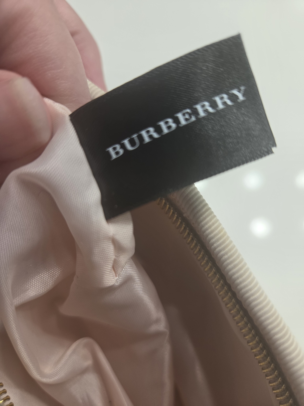 Burberry Blush Pink Cosmetic Pouch - Picture 4 of 8